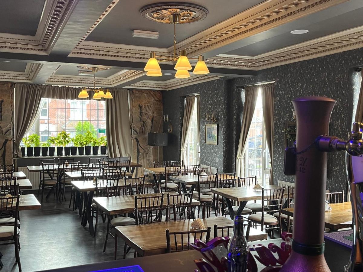 White Rose Hotel And Restaurant Leeds  Exterior photo